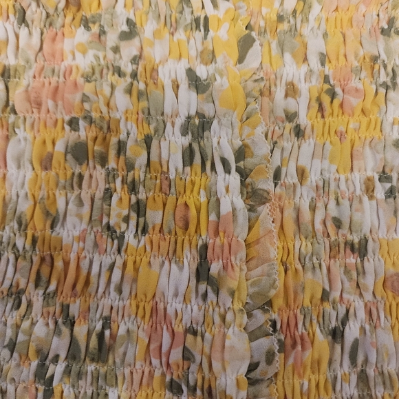 Top - Picture 2 of 5